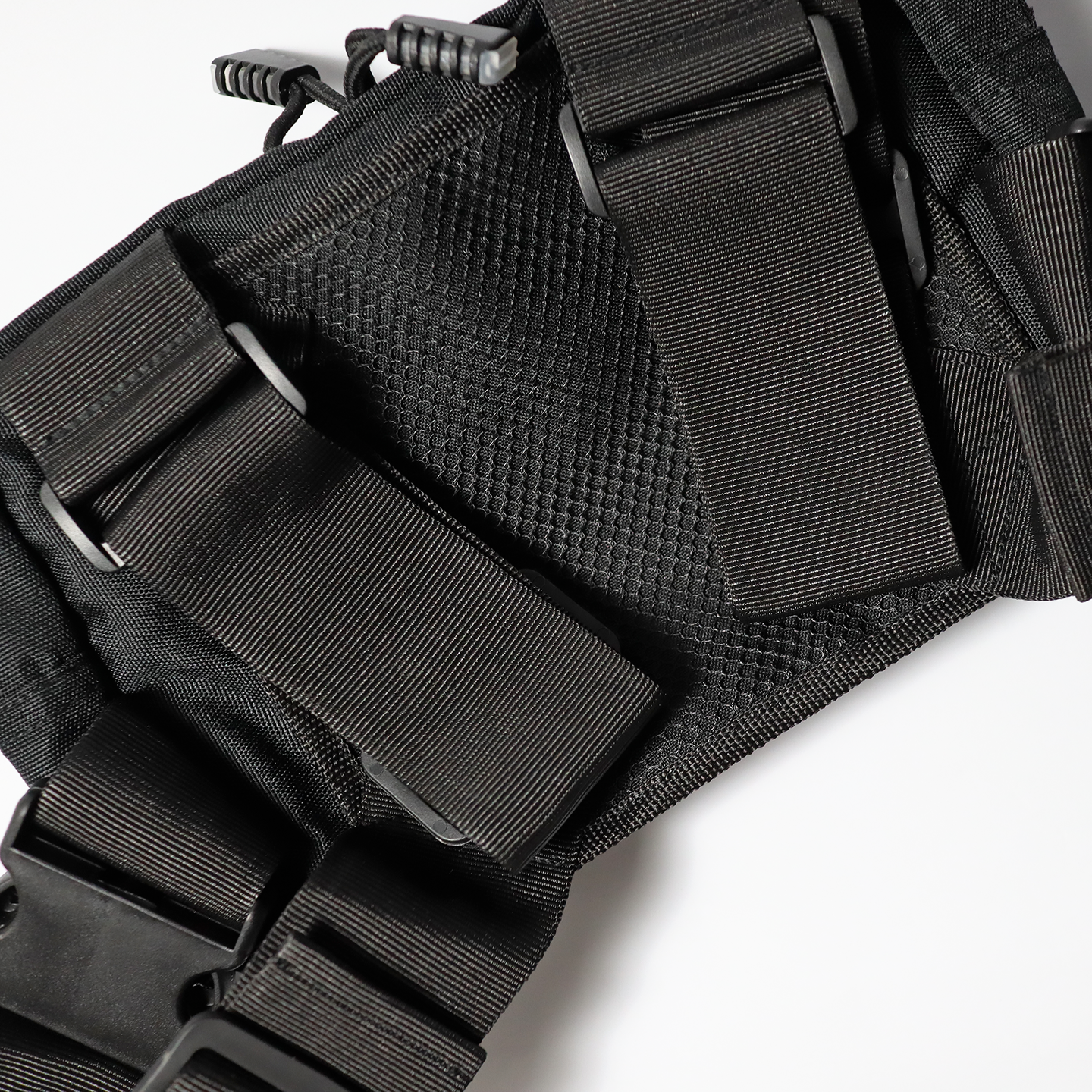 Senpai Chest Bag Blk (Opt. Camera Strap)