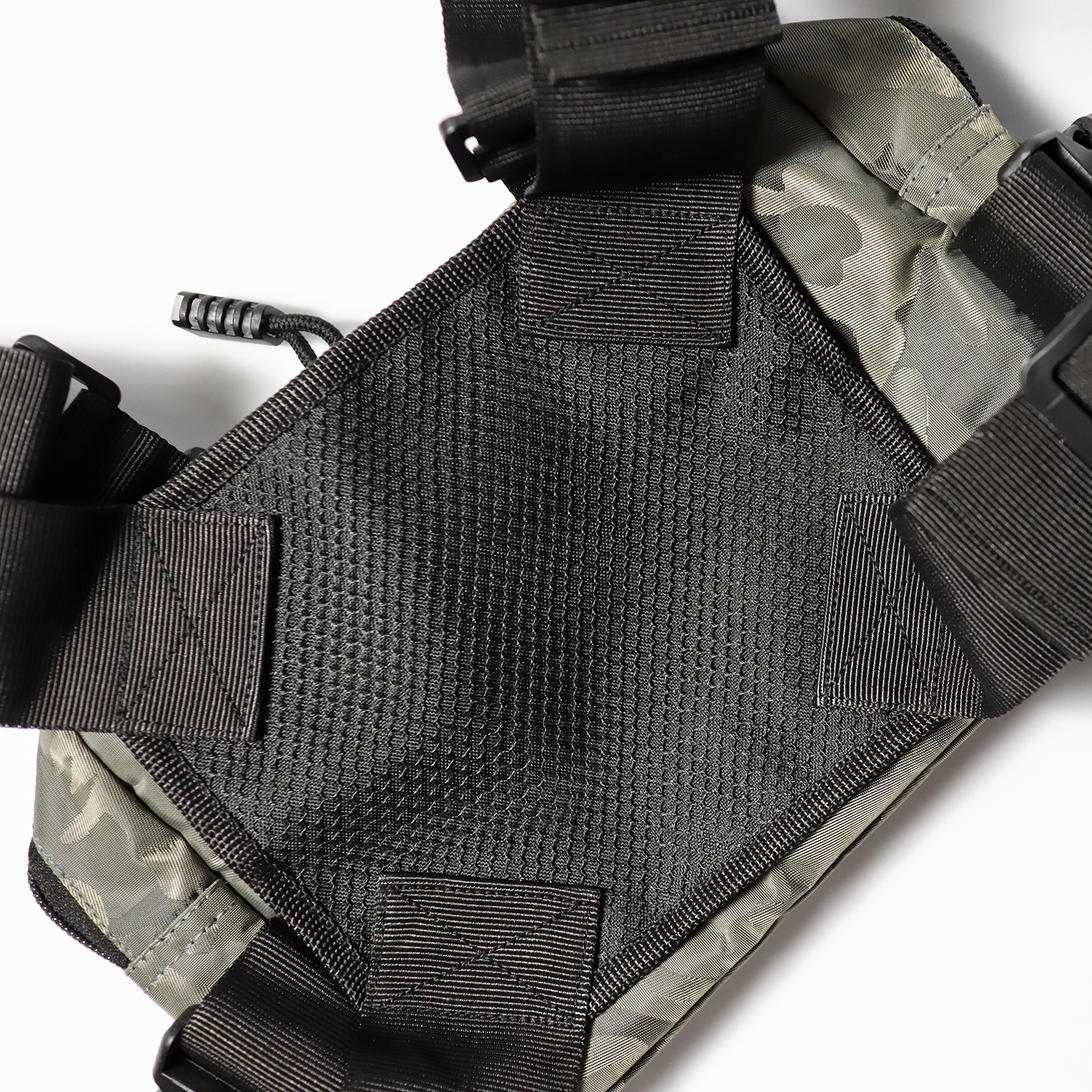 Senpai Chest Bag Camo (Opt. Camera Strap)